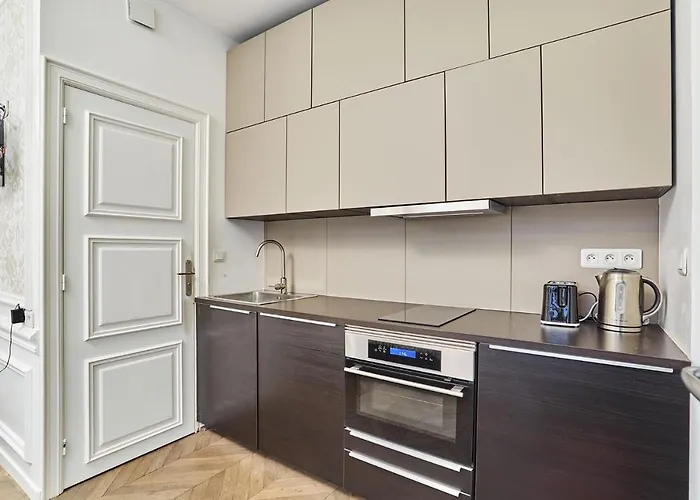 Apartment Louvre Museum By Studio Prestige